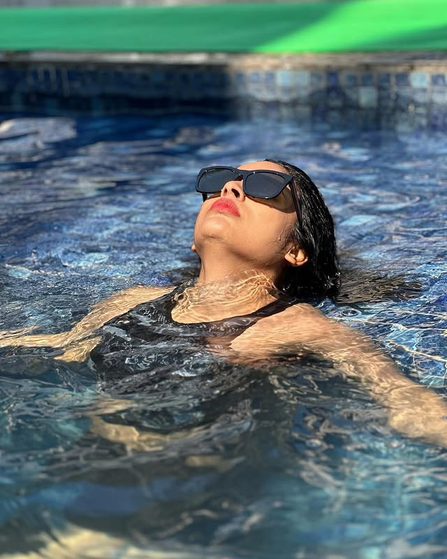 Nanditha Swetha photo Gallery