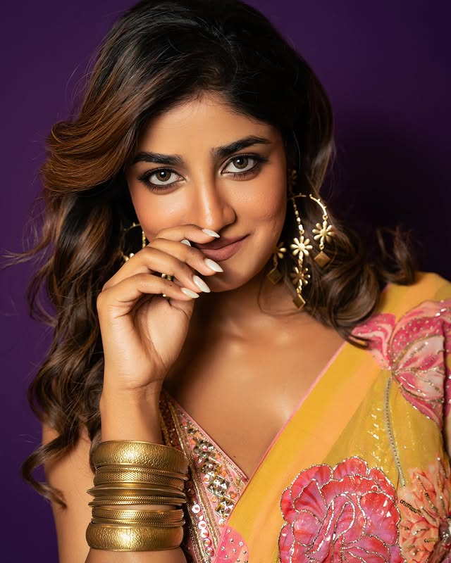 Dimple Hayathi Photo Gallery
