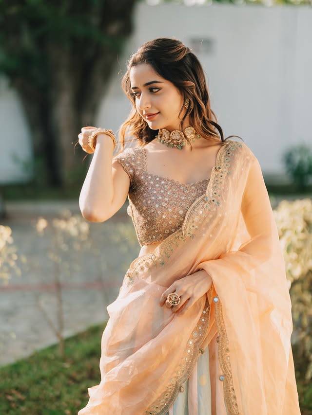 Ashika Ranganath Photo Gallery