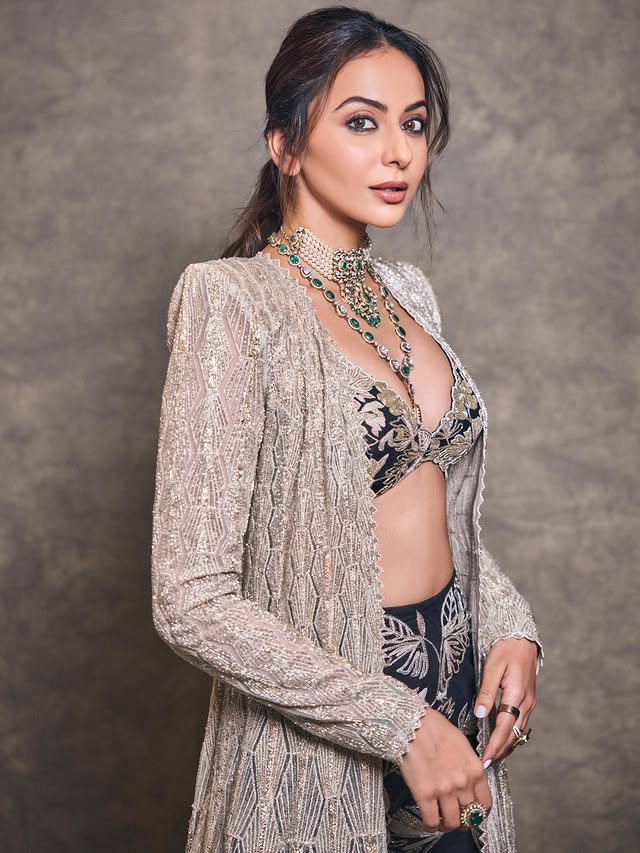 Rakul Preeth Singh Photo Gallery