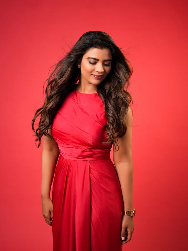 Aishwarya Rajesh ( Source/ Instagram) Aishwarya Rajesh Photo Gallery