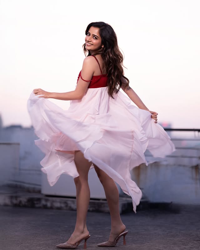 Ashika Ranganath Photo Gallery