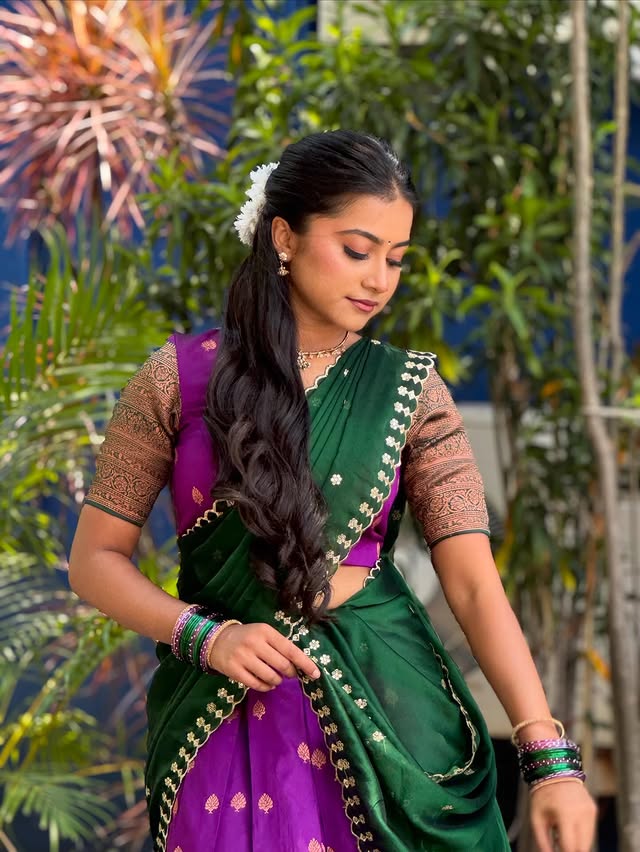 Krithika Umashankar ( source/ Instagram) Krithika Umashankar photo Gallery