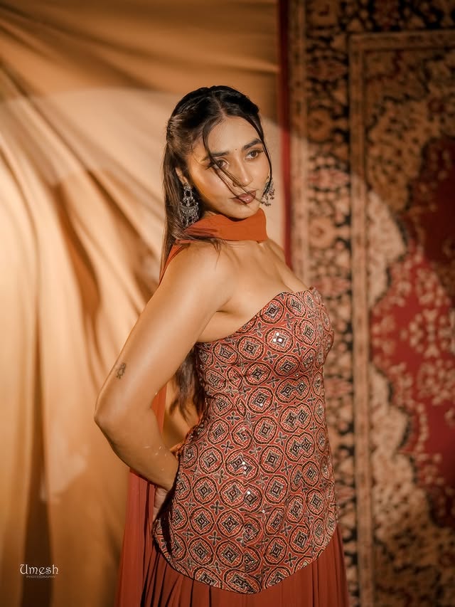 Sapthami Gowda photo gallery