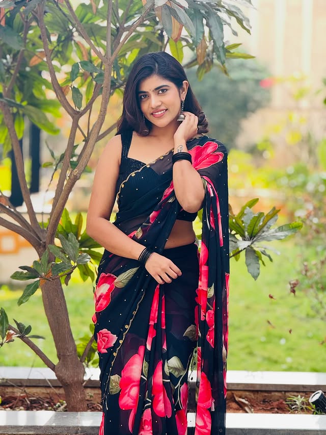 Rithu Chowdary ( Source/ Instagram) Rithu Chowdary photo Gallery