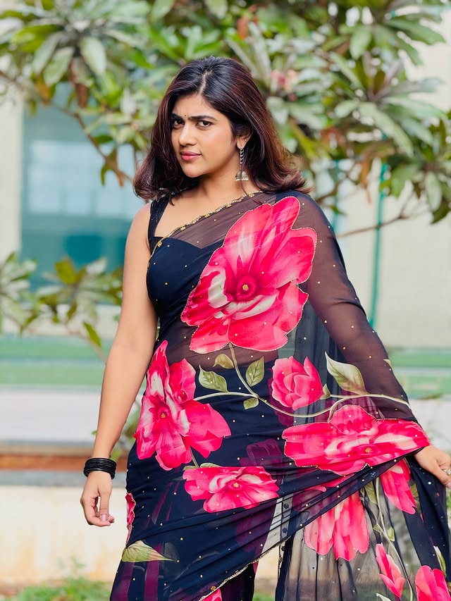 Rithu Chowdary ( Source/ Instagram) Rithu Chowdary photo Gallery