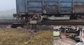 Train Derailment: ప్రకాశం జిల్లాలో  పట్టాలు తప్పిన గూడ్స్ ట్రైన్..   జస్ట్ మిస్ లేకపోతే