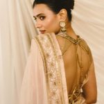 Hebah Patel:  రోజుకో గ్లామర్ ట్రీట్.. హాట్ ఫోజులతో!