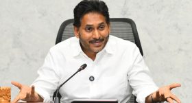 Nindu Noorella Saavasam Serial Today January 8th: ‘నిండు నూరేళ్ల సావాసం’ సీరియల్‌:  మిస్సమ్మను చంపేందుకు మనోహరి ప్లాన్