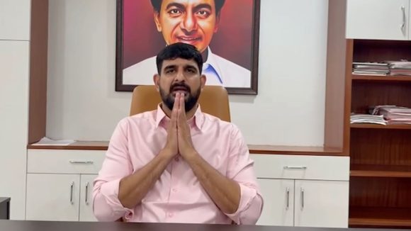 BRS : కాళ్లబేరానికొచ్చిన ‘పాడి కౌశిక్ రెడ్డి’.. అసలేమైంది?