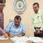 AP Revenue Department: ఏపీ ప్రజలకు రెవెన్యూశాఖ న్యూఇయర్ గిఫ్ట్.. 5 రకాల భూములను 22 A జాబితా నుంచి తొలగిస్తూ నిర్ణయం