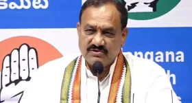 Mahesh Kumar Goud: కేటీఆర్‌కు లొట్టపీసు తప్ప ఏమీ తెలియదు..  పీసీసీ చీఫ్ ఘాటు వ్యాఖ్యలు!