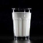 Milk and Acne: పాలు తాగితే మొటిమలు వస్తాయా? ఈ రెండింటికీ మధ్య సంబంధం ఏమిటి?