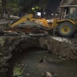 Hyderabad: హైటెక్ సిటీ వద్ద భారీ గుంత.. ఒక్కసారిగా రోడ్డు కుంగి..