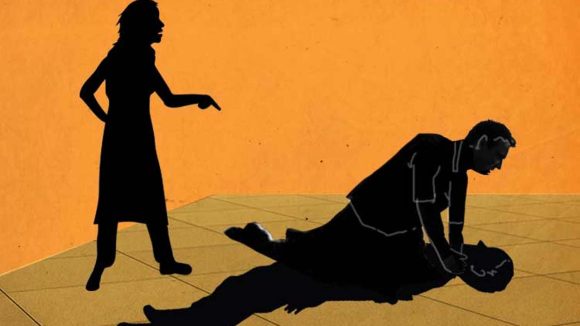 Anakapalle Crime: దారుణం.. అక్రమ సంబంధానికి అడ్డు వస్తున్నాడని ప్రియుడితో భర్తను చంపించిన భార్య