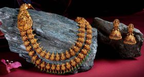 Gold Rate Increased: పండుగ వేళ పసిడి ప్రియులకు షాక్.. భారీగా పెరిగిన బంగారం ధరలు