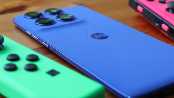 Motorola Edge Pro: 6000mAh బ్యాటరీగల మోటోరోలా కొత్త ఫోన్‌పై రూ.10500 తగ్గింపు.. అమెజాన్ ధమాకా ఆఫర్