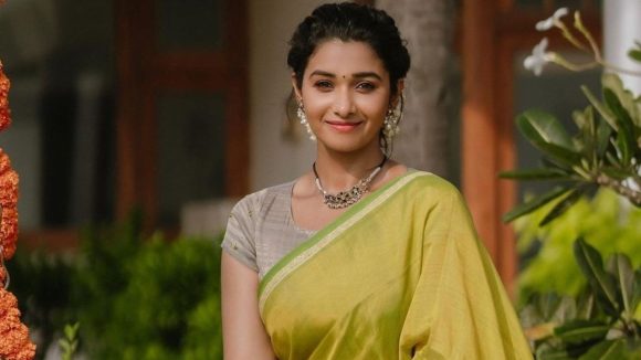 Priya Bhavani Shankar: బాయ్ ఫ్రెండ్ తో బ్రేకప్.. పచ్చి నిజాలను చెప్పేసిన హీరోయిన్..