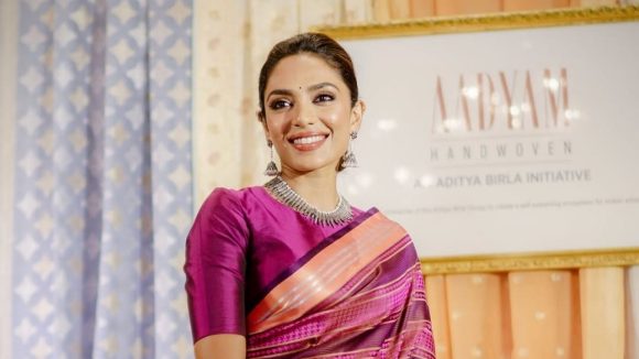 Sobhita Dhulipala: పెళ్లి తర్వాత గుడ్ న్యూస్ చెప్పిన అక్కినేని పెద్ద కోడలు.. పోస్ట్ వైరల్!