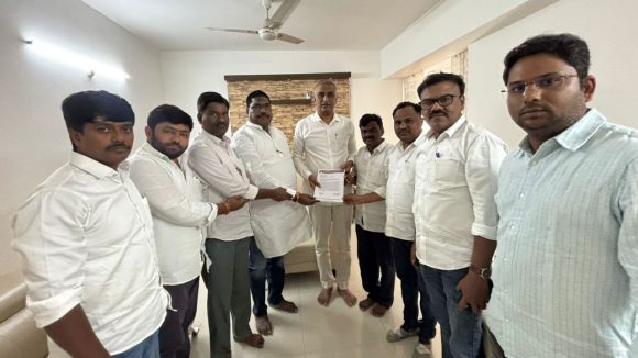 Harish Rao: రెండు కార్డుల విధానం సరికాదు.. జర్నలిస్టుల మధ్య చిచ్చు పెట్టొద్దు: హరీష్ రావు
