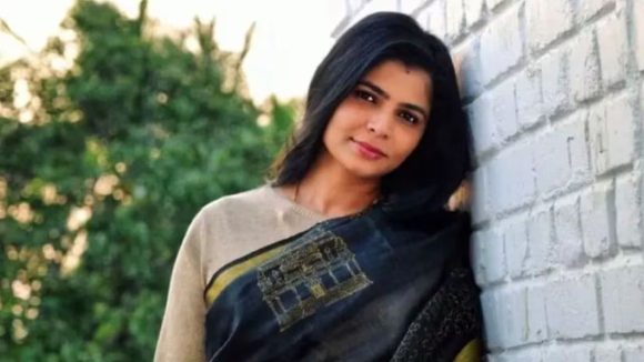 Chinmayi Sripada: చిన్మయి కాంట్రవర్సీ… ఆ మూవీ నుంచి అవుట్