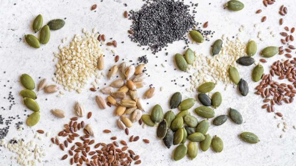 Seeds for cholesterol: మీ గుండె పదిలంగా ఉండాలంటే.. ఈ 5 రకాల సీడ్స్ తినాల్సిందే
