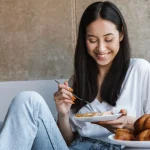 Eating: మధుమేహం దరిచేరకూడదంటే.. తిన్న తర్వాత ఈ తప్పు చేయకండి