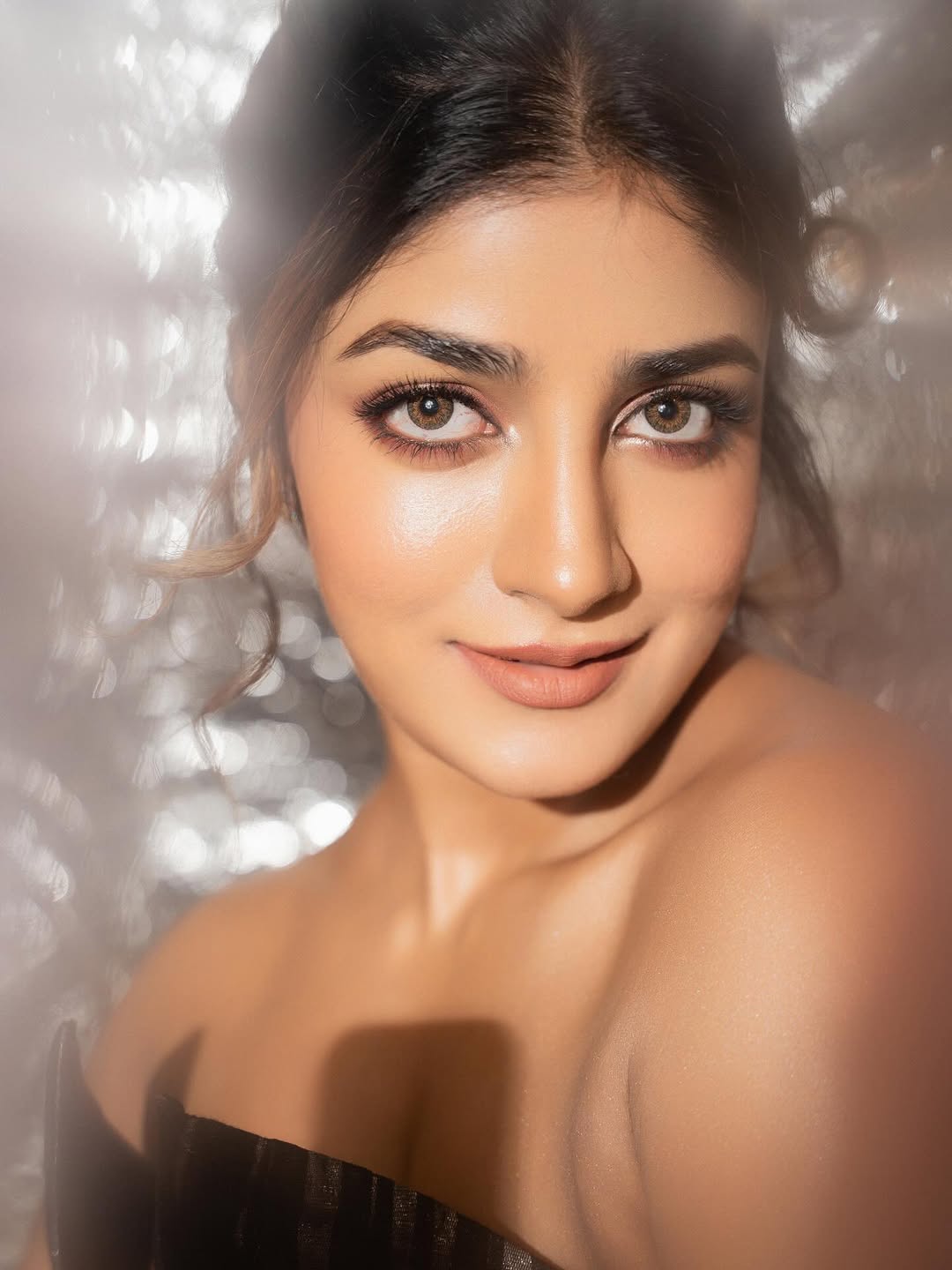 Actress Dimple Hayathi Photo Gallery Actress Dimple Hayathi Photo Gallery
