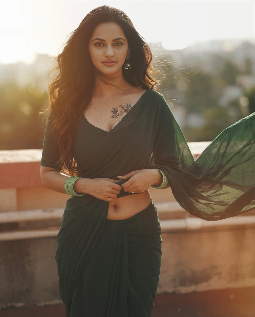 Actress Jyoti Poorvaj Photo Gallery