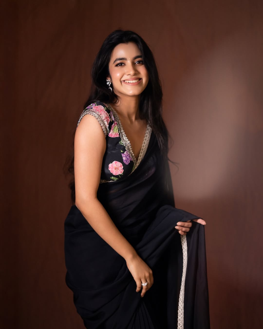 Actress Shivani Nagaram Photo Gallery