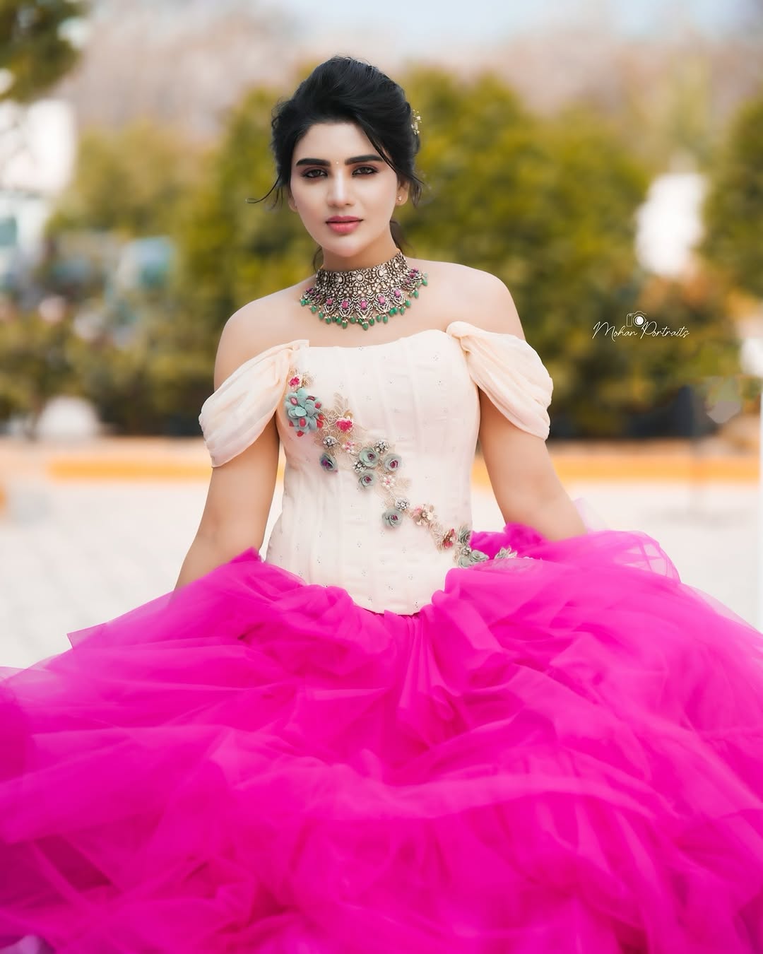 Actress Jabardasth Varsha Photo Gallery