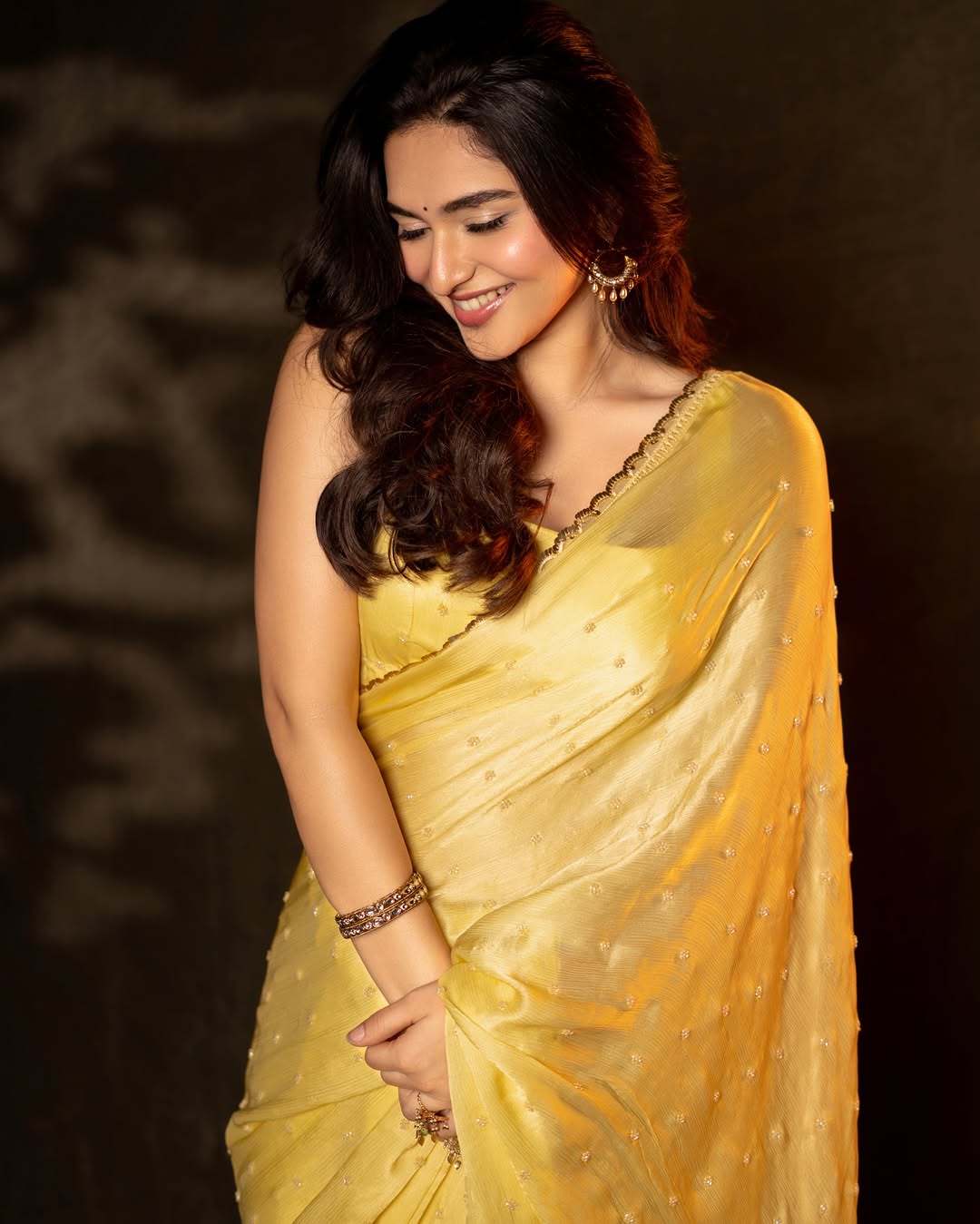 Actress Kayadu Lohar Photo Gallery