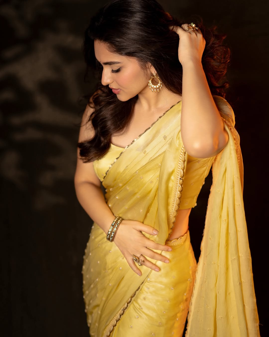 Actress Kayadu Lohar Photo Gallery