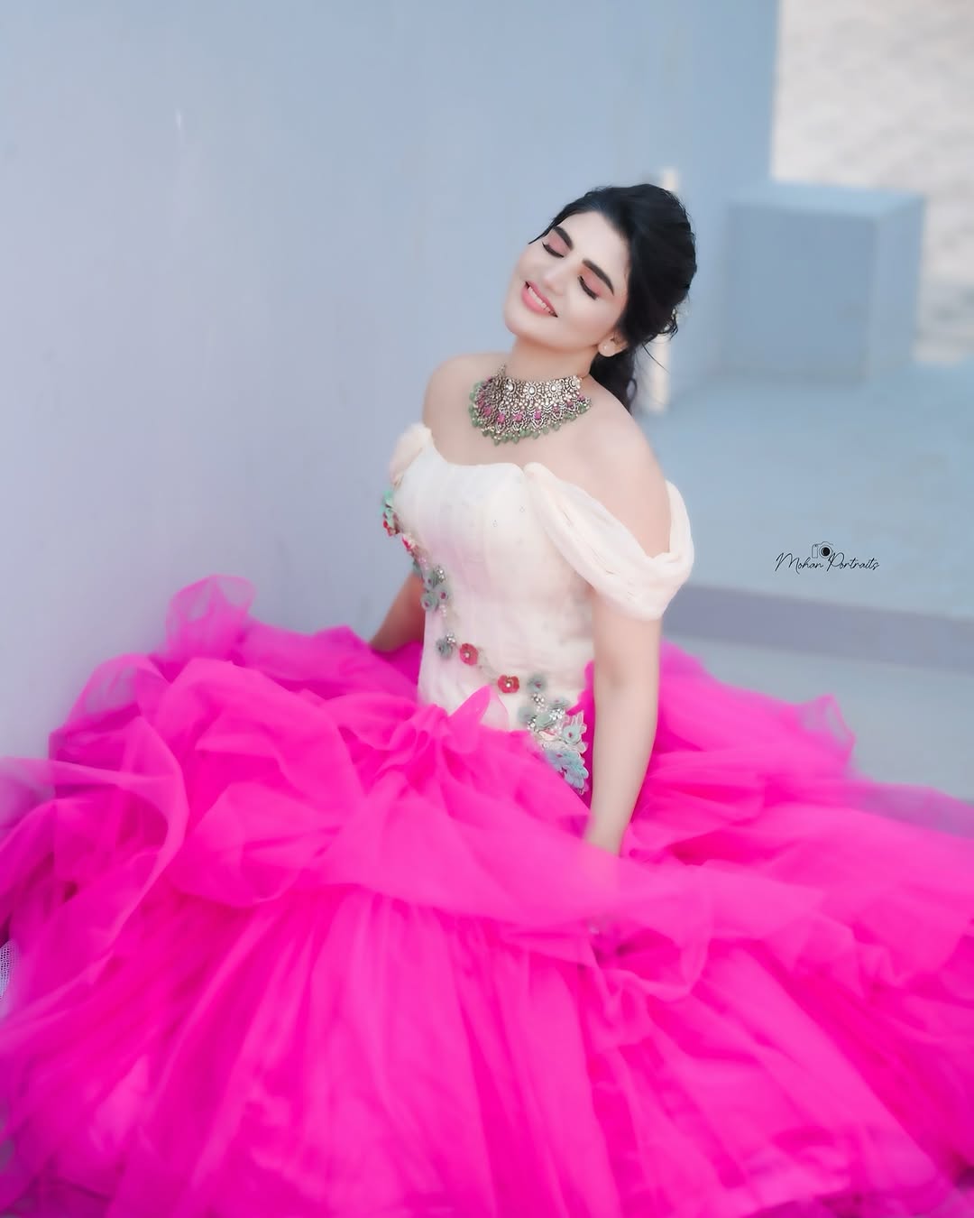 Actress Jabardasth Varsha Photo Gallery