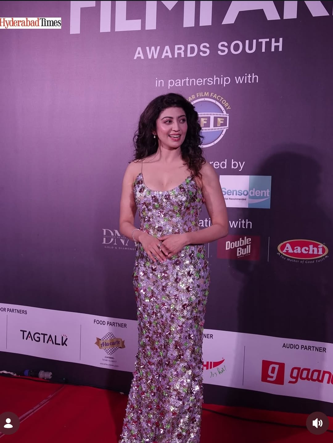 Actress Pranitha Subhas Photo Gallery