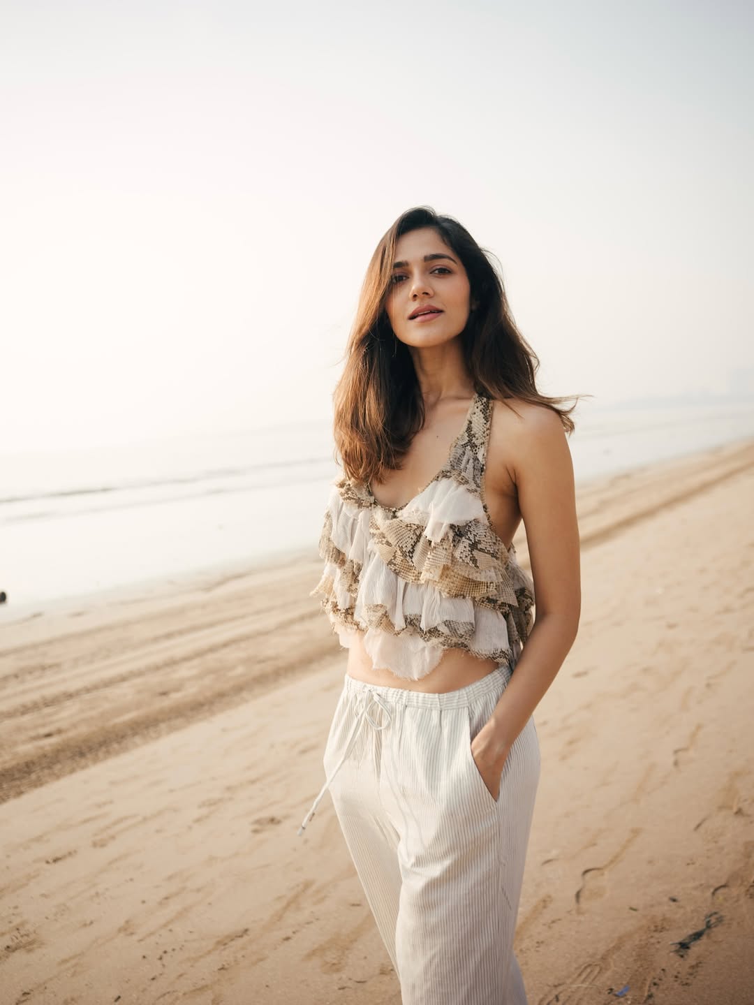 Actress Simran Choudhary Photo Gallery
