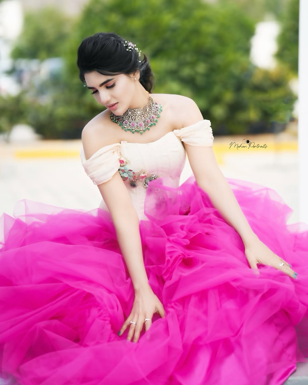 Actress Jabardasth Varsha Photo Gallery