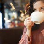 Coffee: మహిళలు కాఫీ మానేయాలా ? ఈ 5 లక్షణాలు కనిపిస్తే వెంటనే ఆపేయండి!