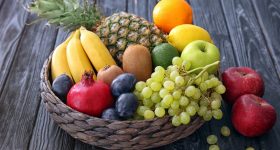 Fruits: ఒంట్లో సహజంగానే రక్తం పెరగాలంటే.. ఈ పండ్లు తప్పక తినండి