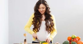 Fruits For Pregnancy: గర్భిణీలు పండ్లు తినేటప్పుడు చేయకూడని 10 పొరపాట్లు.. ఏంటంటే ?