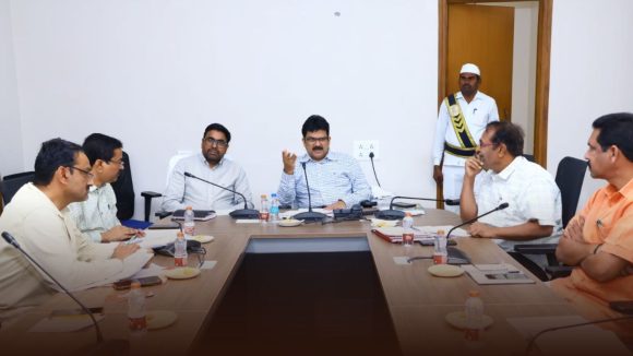 Collector Hanumantha Rao: పాఠశాలల్లో సివిల్ వర్క్స్ పనులను మార్చి, 15 వరకు పూర్తి చేయాలి : కలెక్టర్ హనుమంతరావు