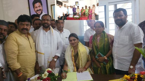 Aliabad Municipality: అలియాబాద్ మున్సిపల్ చైర్మన్ శిరీష కృష్ణ రెడ్డి పదవి బాధ్యతలు