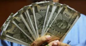 Budget 2026: బడ్జెట్ లో మిడిల్ క్లాస్ వాళ్లకు ఏముంది?.. విలేకరి ప్రశ్నకు నిర్మలమ్మ రియాక్షన్ వైరల్
