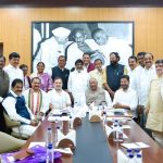 Congress: ఖర్గే నివాసంలో కాంగ్రెస్ హైకమాండ్ కీలక భేటీ.. రెండేళ్ల పాలనపై రాహుల్, ఖర్గే సమీక్ష!