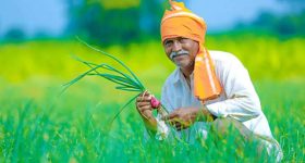 V.K Naresh: హాగ్ చేసుకుందామంటే చీరలు కట్టుకొచ్చారు.. హీరోయిన్ల పై నరేష్ బోల్డ్ కామెంట్స్!