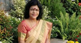 Film industry: ప్రముఖ గాయని కన్నుమూత.. ఆ భయంకరమైన వ్యాధితో పోరాడుతూ!