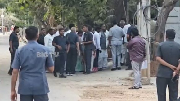 Gadwal Politics: షాకిచ్చిన ఫార్వర్డ్ బ్లాక్.. సీఎం రేవంత్ సమక్షంలో ‘హస్తం’ గూటికి 8 మంది కౌన్సిలర్లు