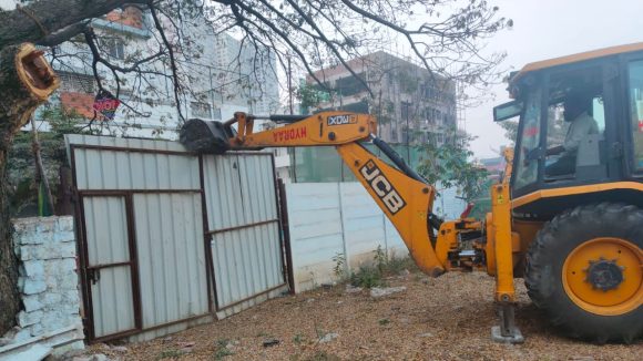 HYDRAA: రూ.60 కోట్ల విలువైన భూమి సేఫ్.. ఇది కదా హైడ్రా పవర్ అంటే, ఎలా కాపాడారంటే..?