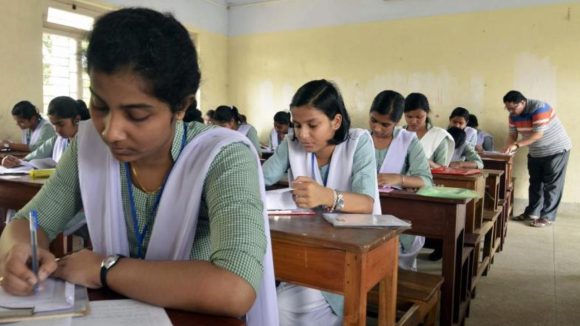 TS Inter Board: ప్రశాంతంగా ఇంటర్ పరీక్షల ప్రారంభం.. తొలిరోజు రికార్డు స్థాయి హాజరు