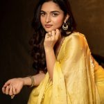 Kayadu Lohar: చీరకట్టులో చక్కిలిగింతలు పెడుతున్న కయాదు లోహర్!